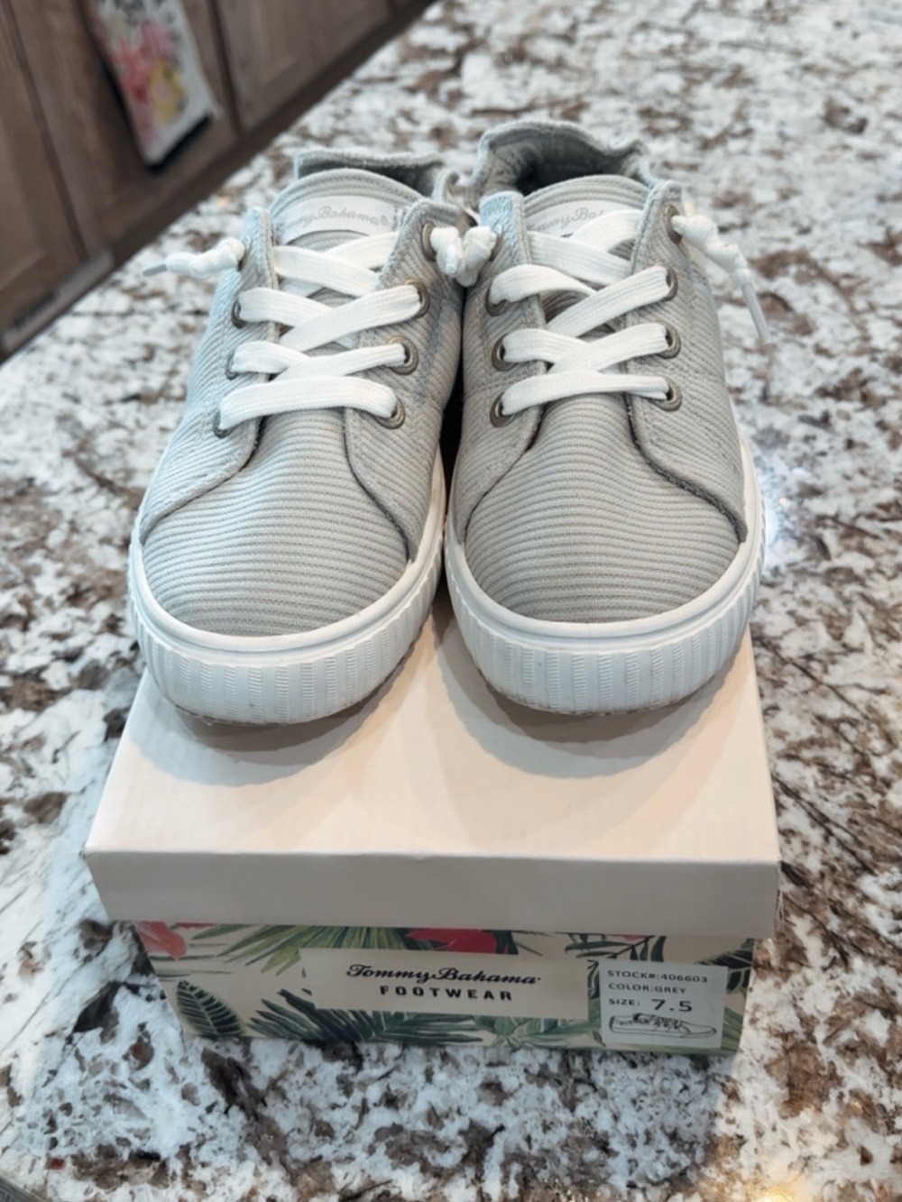 Tommy Bahama Light Gray Canvas Lace-Up Sneakers